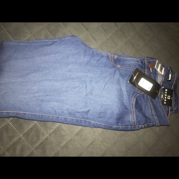 Fashion Nova Jeans - Picture 1 of 1